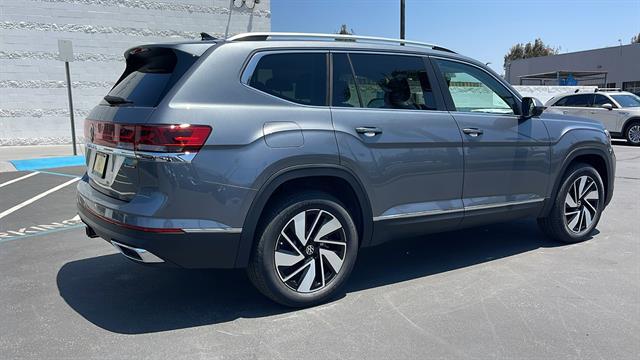 2025 Volkswagen Atlas 2.0T SEL