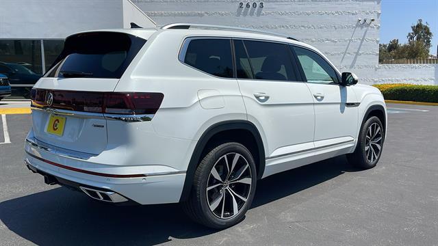 2025 Volkswagen Atlas 2.0T SEL Premium R-Line
