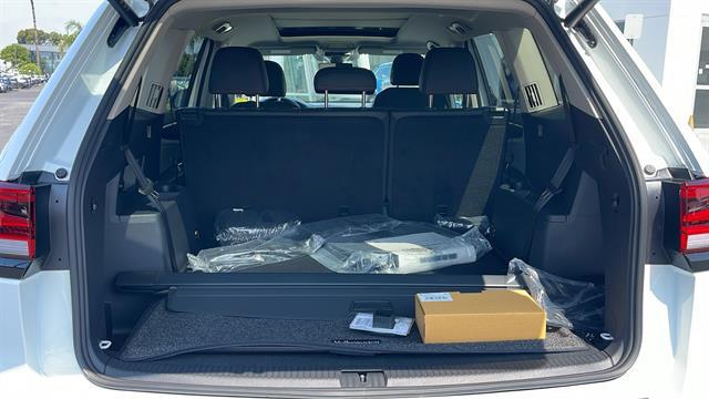 2025 Volkswagen Atlas 2.0T Peak Edition