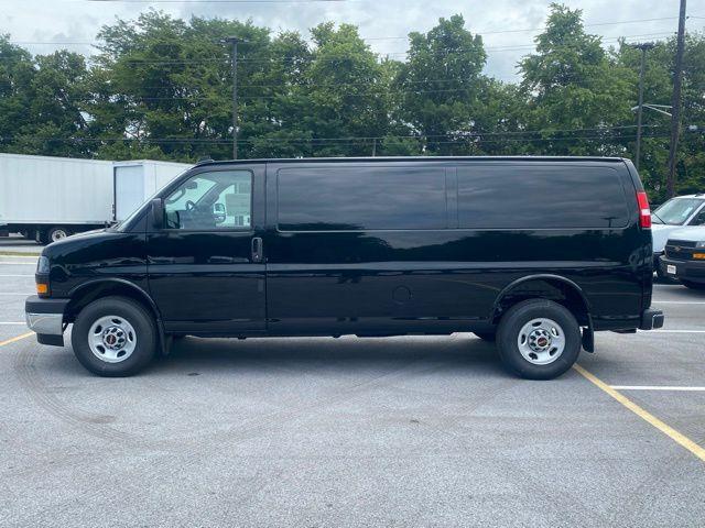 2025 GMC Savana Cargo RWD 3500 Extended Wheelbase Work Van