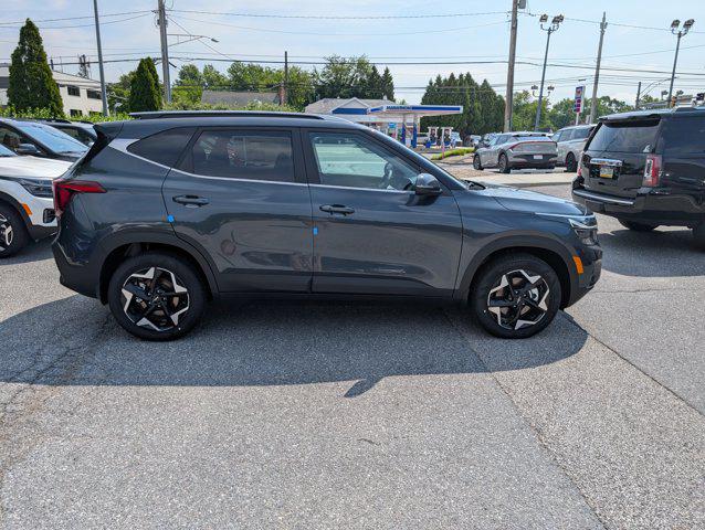 2025 Kia Seltos EX
