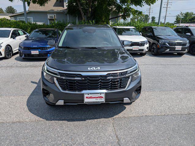 2025 Kia Seltos EX