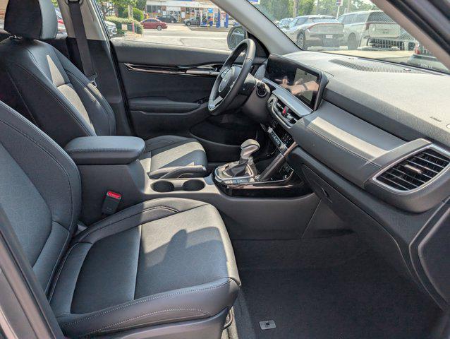 2025 Kia Seltos EX