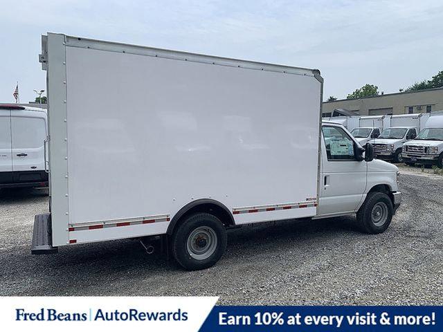 2026 Ford E-350 Cutaway E-350 SRW 138" WB