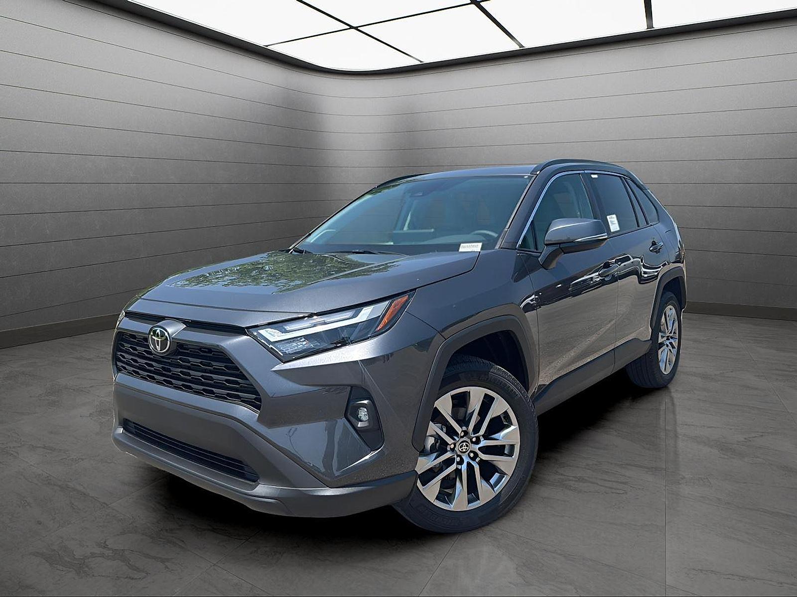 2025 Toyota RAV4 XLE Premium AWD