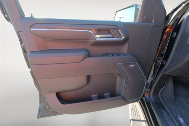 2023 GMC Sierra 1500 4WD Crew Cab Short Box SLT