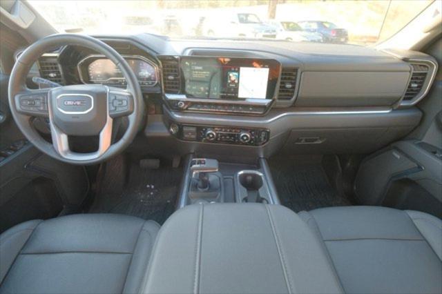 2023 GMC Sierra 1500 4WD Crew Cab Short Box SLT