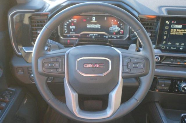 2023 GMC Sierra 1500 4WD Crew Cab Short Box SLT