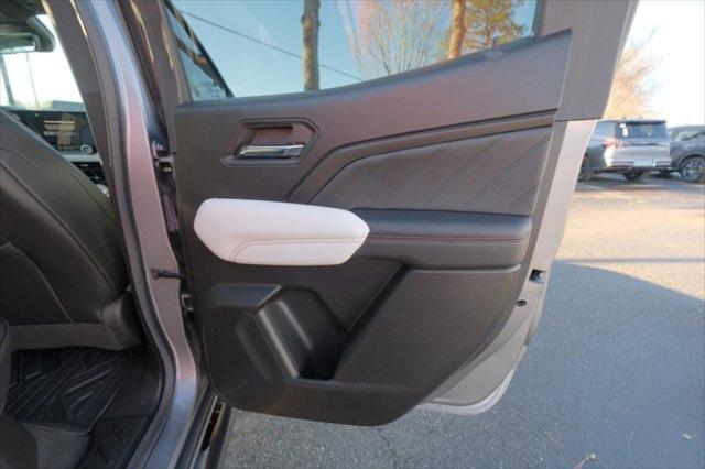 2023 GMC Canyon 4WD Crew Cab Short Box AT4X