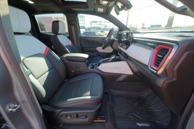 2023 GMC Canyon 4WD Crew Cab Short Box AT4X