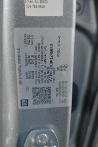 2023 GMC Canyon 4WD Crew Cab Short Box AT4X