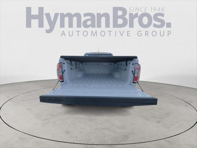 2022 GMC Canyon 4WD Crew Cab Short Box Elevation
