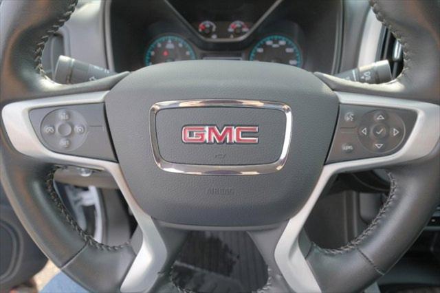 2022 GMC Canyon 4WD Crew Cab Short Box Elevation