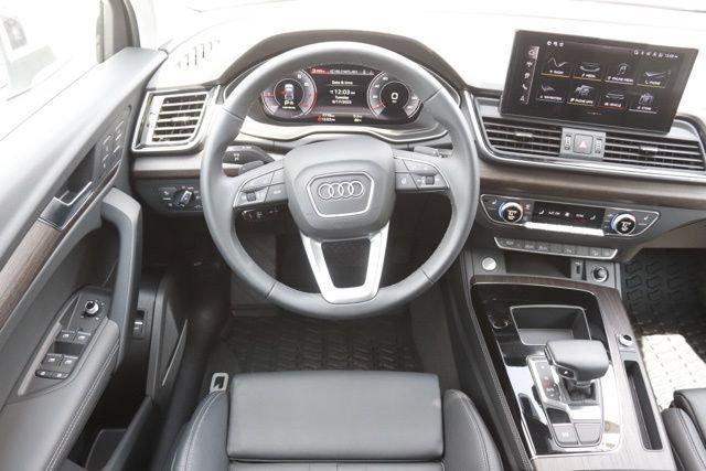 2025 Audi Q5 Premium Plus 45 TFSI S line quattro S tronic