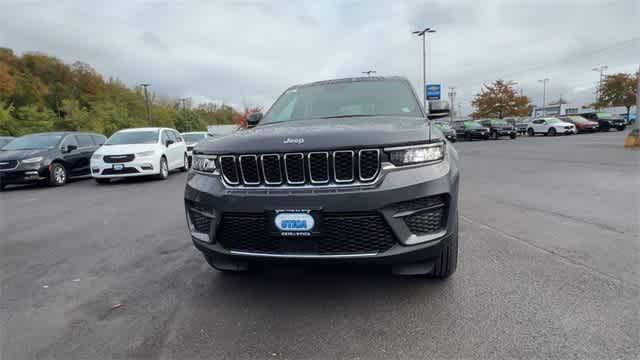 2025 Jeep Grand Cherokee GRAND CHEROKEE LAREDO X 4X4 2025 Jeep Grand Cherokee GRAND CHEROKEE LAREDO X 4X4