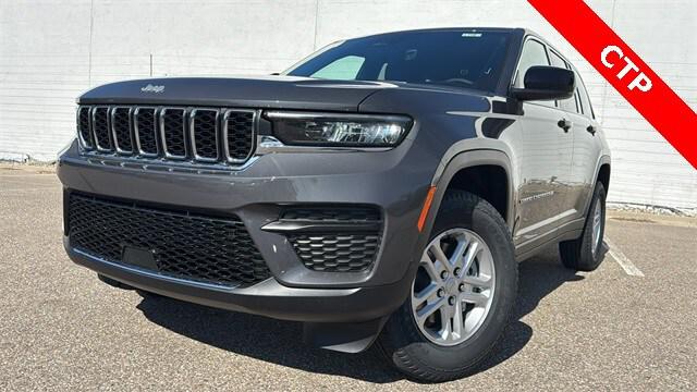 2025 Jeep Grand Cherokee GRAND CHEROKEE LAREDO 4X4