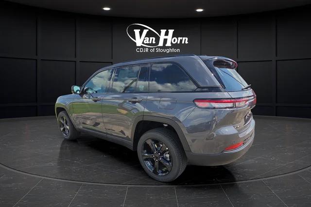 2025 Jeep Grand Cherokee Altitude X 4x4