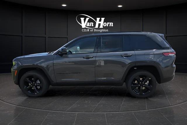 2025 Jeep Grand Cherokee Altitude X 4x4