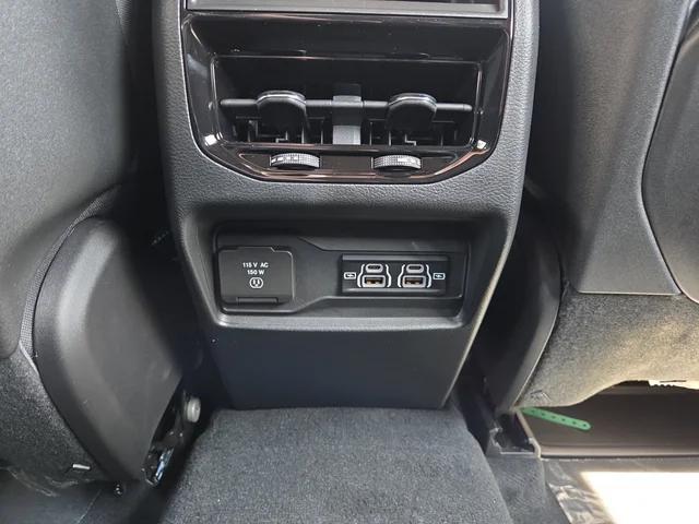 2025 Jeep Grand Cherokee Altitude X 4x4