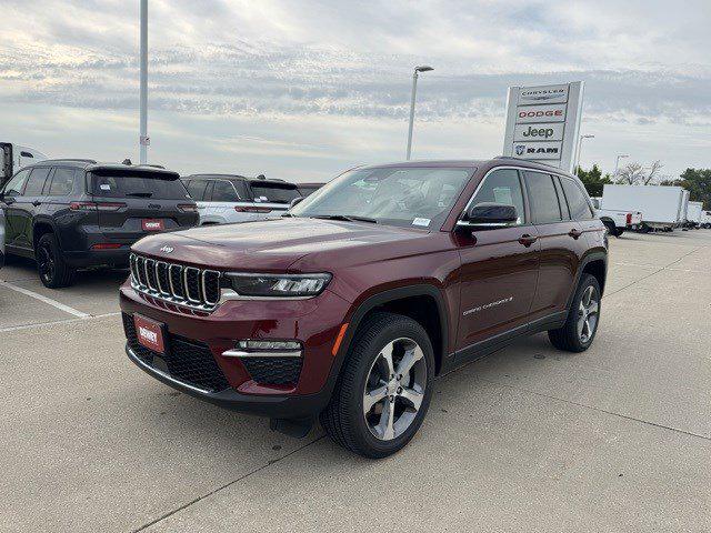 2025 Jeep Grand Cherokee GRAND CHEROKEE LIMITED 4X4