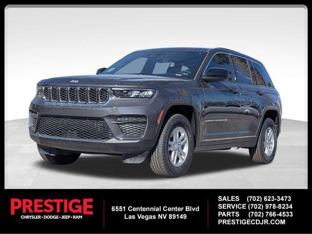 2025 Jeep Grand Cherokee GRAND CHEROKEE LAREDO 4X4