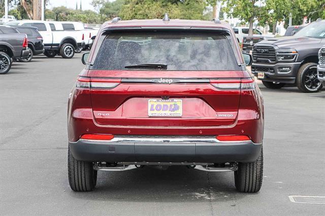 2025 Jeep Grand Cherokee GRAND CHEROKEE LAREDO 4X4 2025 Jeep Grand Cherokee GRAND CHEROKEE LAREDO 4X4