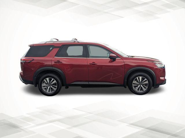 2023 Nissan Pathfinder SL 4WD