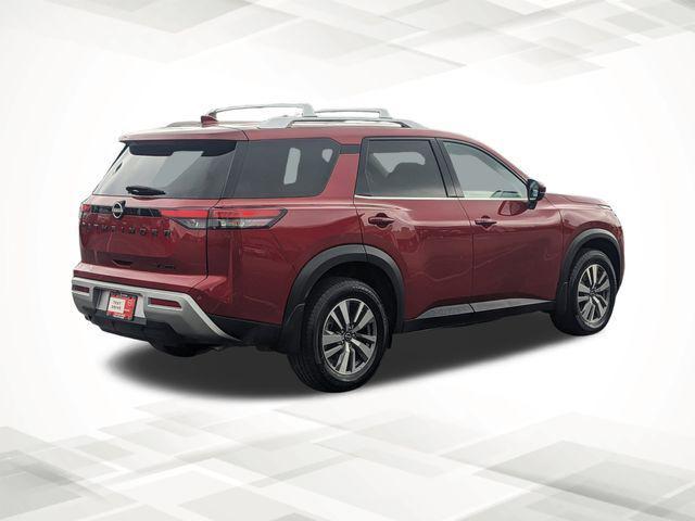 2023 Nissan Pathfinder SL 4WD