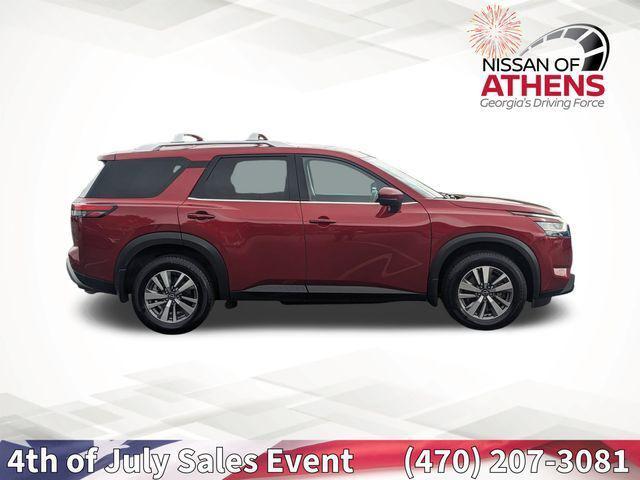 2023 Nissan Pathfinder SL 4WD