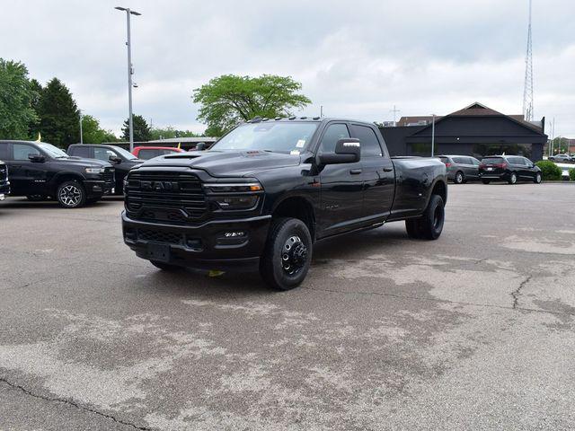2025 RAM Ram 3500 RAM 3500 LARAMIE CREW CAB 4X4 8 BOX