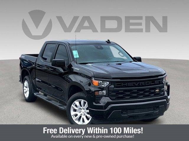 2024 Chevrolet Silverado 1500 4WD Crew Cab Short Bed Custom