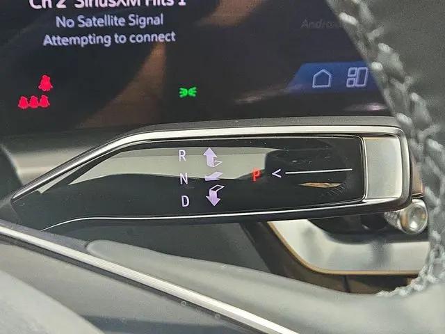 2025 Cadillac iQ Sport w/1SJ