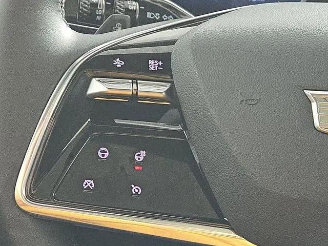 2025 Cadillac iQ Sport w/1SJ