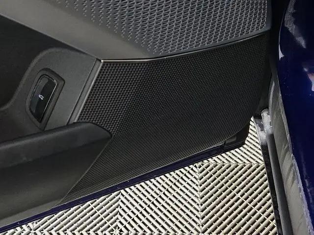 2025 Cadillac iQ Sport w/1SJ