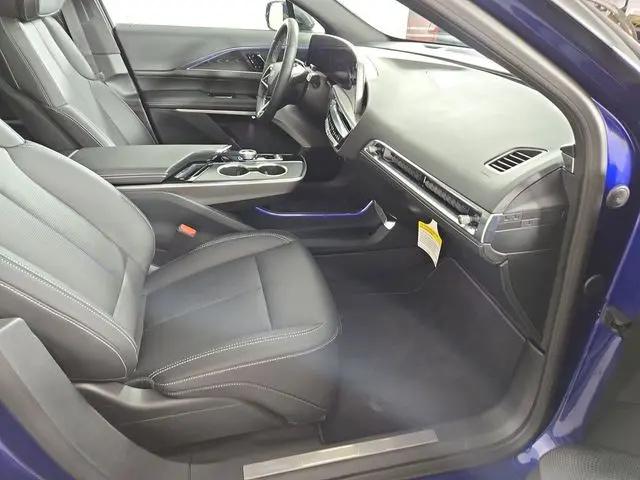 2025 Cadillac iQ Sport w/1SJ
