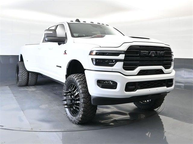 2025 RAM Ram 3500 RAM 3500 LARAMIE CREW CAB 4X4 8 BOX