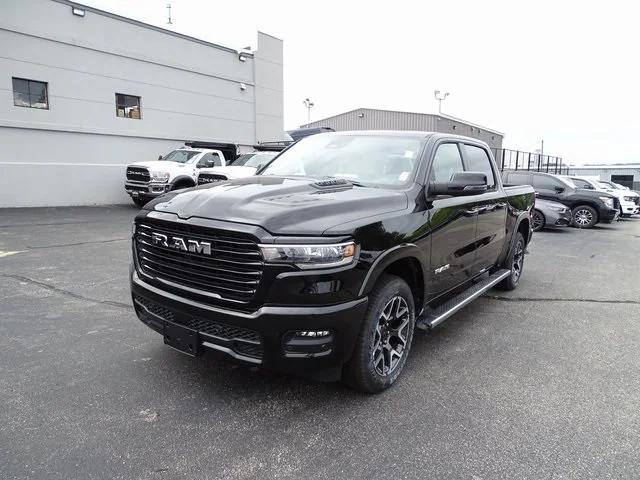 2025 RAM Ram 1500 RAM 1500 LARAMIE CREW CAB 4X4 57 BOX