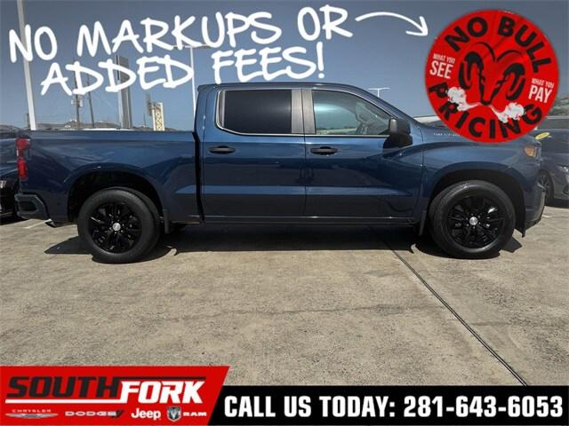 2021 Chevrolet Silverado 1500 2WD Crew Cab Short Bed Custom
