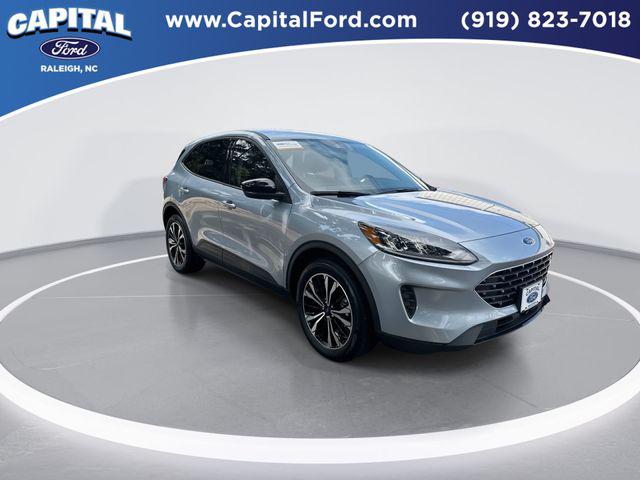 2022 Ford Escape SE Hybrid