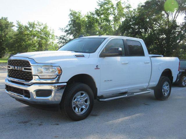 2022 RAM 2500 Big Horn Crew Cab 4x4 64 Box