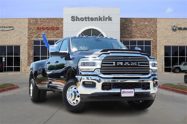 2024 RAM 3500 Laramie Crew Cab 4x4 8 Box