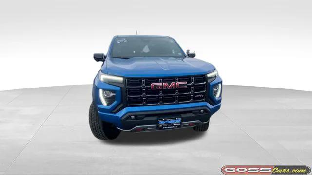2024 GMC Canyon 4WD AT4