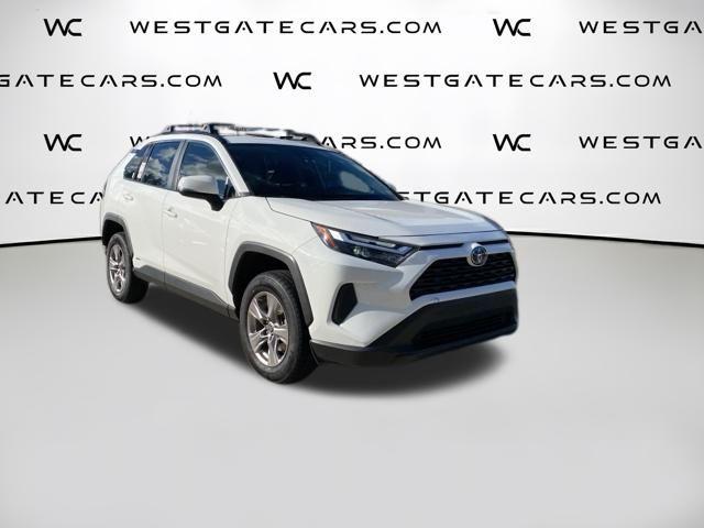 2022 Toyota RAV4 Hybrid XLE