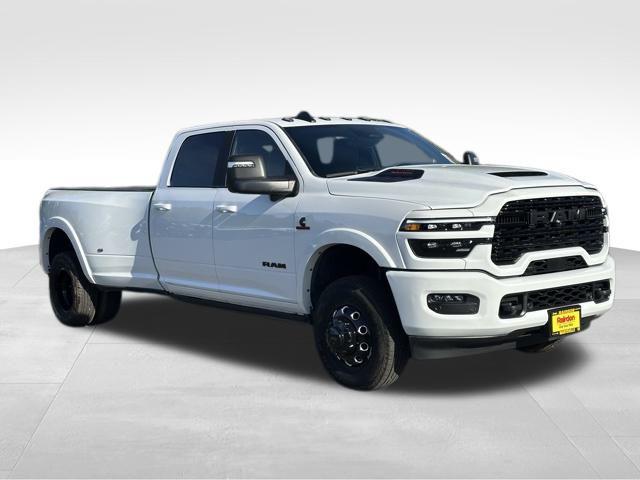 2025 RAM Ram 3500 RAM 3500 LIMITED CREW CAB 4X4 8 BOX 2025 RAM Ram 3500 RAM 3500 LIMITED CREW CAB 4X4 8 BOX
