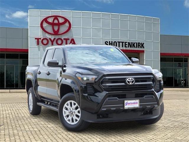 2025 Toyota Tacoma SR 2WD