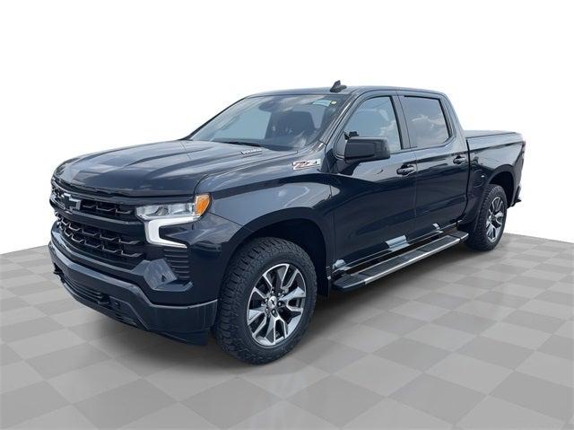 2022 Chevrolet Silverado 1500 4WD Crew Cab Short Bed RST