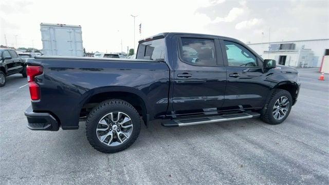 2022 Chevrolet Silverado 1500 4WD Crew Cab Short Bed RST