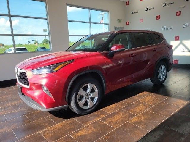 2023 Toyota Highlander LE
