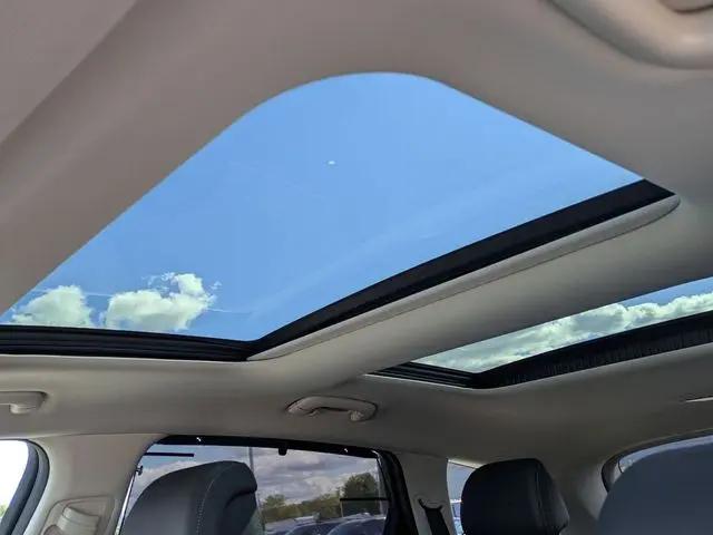 2025 Genesis GV80 2.5T Select AWD