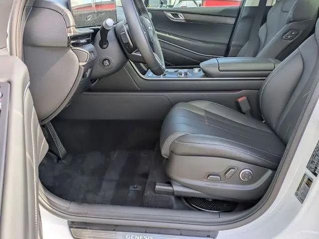 2025 Genesis GV80 2.5T Select AWD